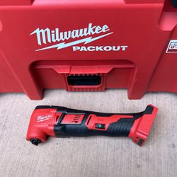 Milwaukee M18 Multi- Tool (NEW) 