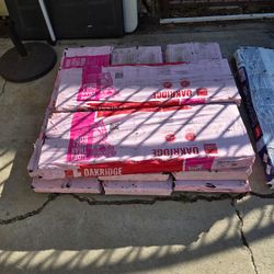 Owens Corning Oakridge Roofing Shingles