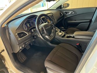 2016 Chrysler 200