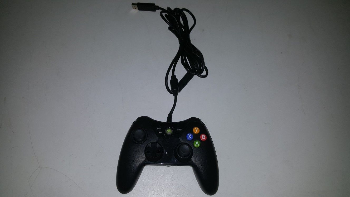 Xbox 360 wired controller