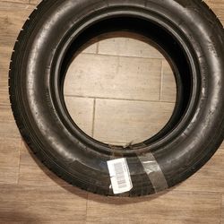 Used TIRE 265/65/R18