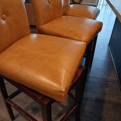 3 Bar Stools 