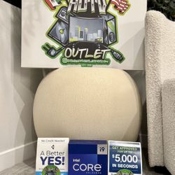 Intel core i9 unlocked 13th gen 24 core 36M cache 3 to 5.8ghz LGA1700 desktop processor floor model display