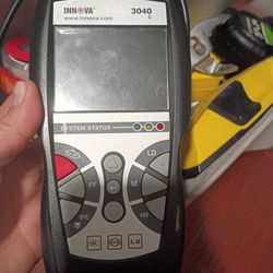 Innova 3040C OBD2 scanner. 