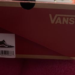 Rose Embroidery Black