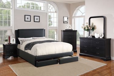Queen size black Tufted Bed with ortho mattress included