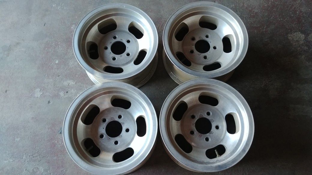 Vintage 14x7 US Indy Mag Aluminum Slots