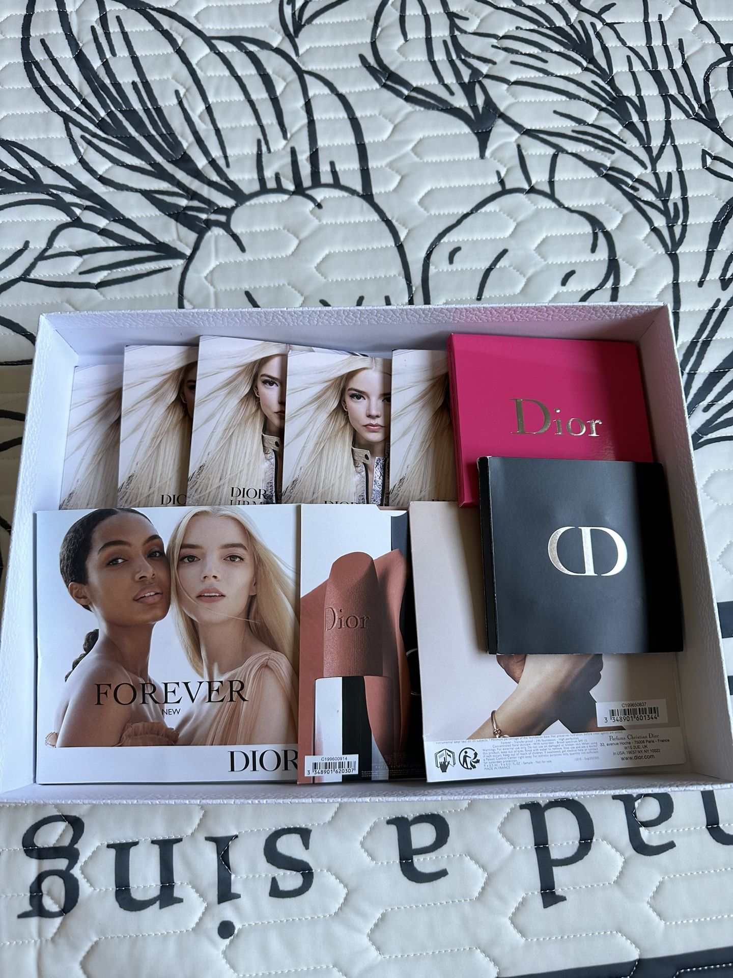 10 Pieces Make Up Samples 