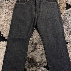 Black Levi’s 501 Jeans 