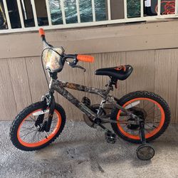 Boys REALTREE Bike. Used Only Once.