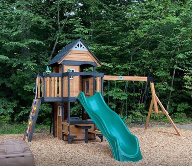 Canyon creek swing set green slide
$1200
