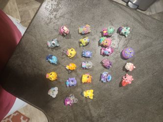 24 Hatchimals
