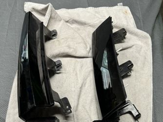 2015-2020 Yukon Denali Quarter Panel Trim Pieces