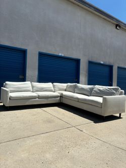Room & Board Down Feather Sectional Couch 🛻Delivery Available🛻