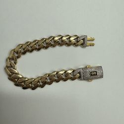 10k Monaco Style Bracelet 