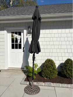 Crate and barrel table umbrella