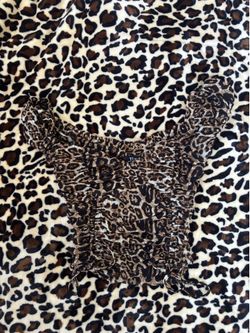 Tiger mist leopard print crop top🐆🤎