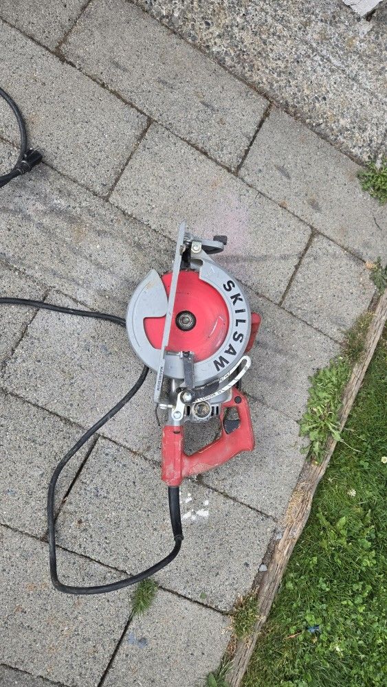SkilSaw