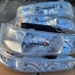 99-02 Silverado 00-06 Suburban Tahoe Headlights Luces Micas Calaveras Faros Faroles Focos Headlamps Chevy 