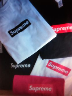Supreme t shirt hoodie