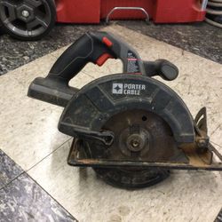 PORTER CABLE CORDLESS 18V CIRCULAR SAW  **TOOL ONLY** 18 VOLT