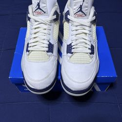 Jordan 4 Retro Midnight Navy 2022  Size 13