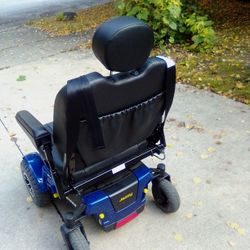 Jazzy 1450 Electric Wheel Chair