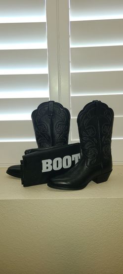 $ 65.00 New Black ARIAT BOOTS Women's Size 7.5