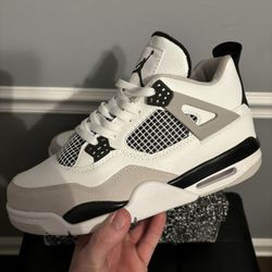 Jordan 4 Military Black Size 10 Men’s Sneakers