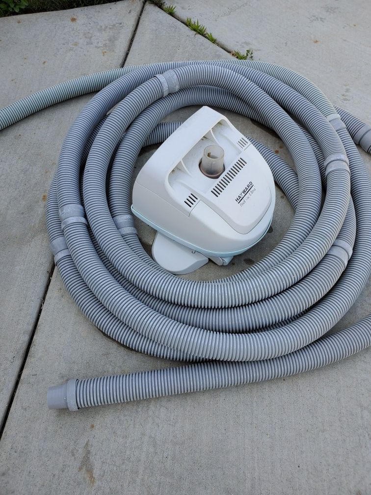 Hayward Pool Vacuum for Sale in Murrieta, CA OfferUp