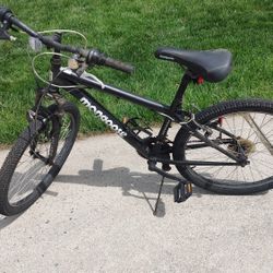 Boy's teen Mongoose Bike