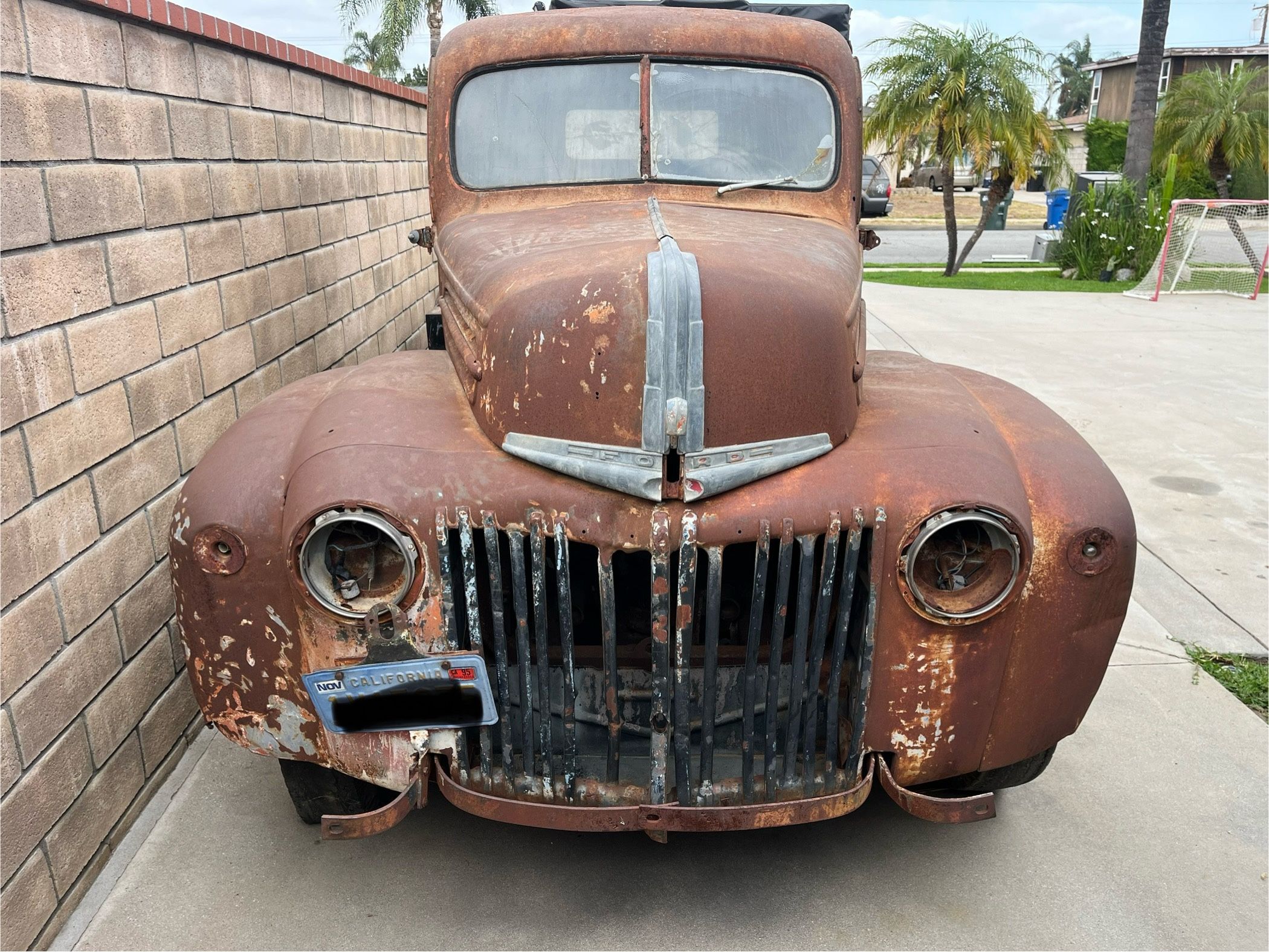 1947 Ford F-1Ton Flat Bed Dually Truck