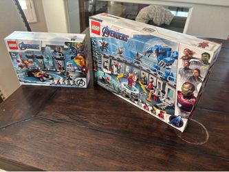 Used Lego Marvel Iron Man Hall of Armor and Iron Man Armory sets (100% complete)