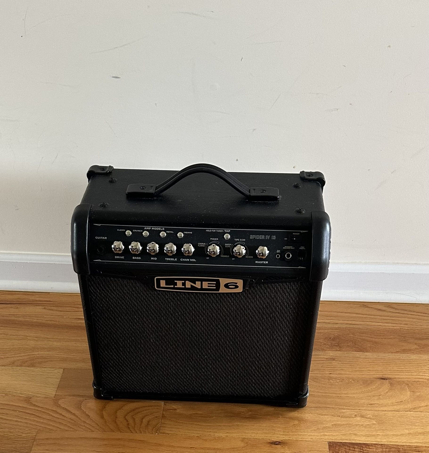 Line 6 SPIDER IV 15 Solid State Guitar Amps