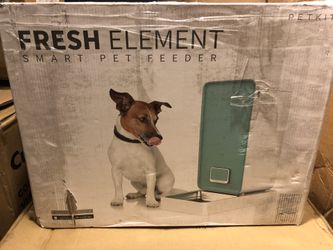 Fresh element smart pet feeder cats dogs, WiFi enabled