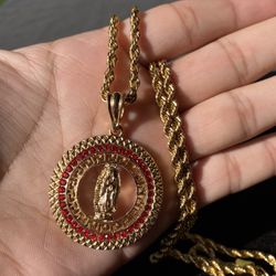 Gold Plated Virgen Mary / Oro Laminado Virgen Maria 🔥
