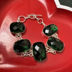 Green Gemstone Bracelet 