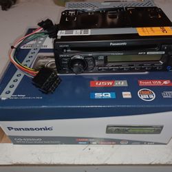 Panasonic Mp3, Cd, Weatherband Receiver.