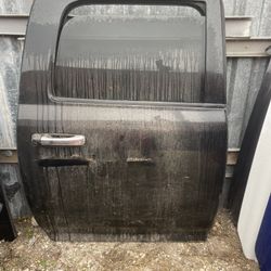 09-18 Black Ram 19-24 Ram Classic Crew Driver Rear Door OEM MKD140