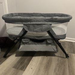 Travel Bassinet 