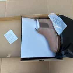 UGG Men Neumel Chelsea Boot