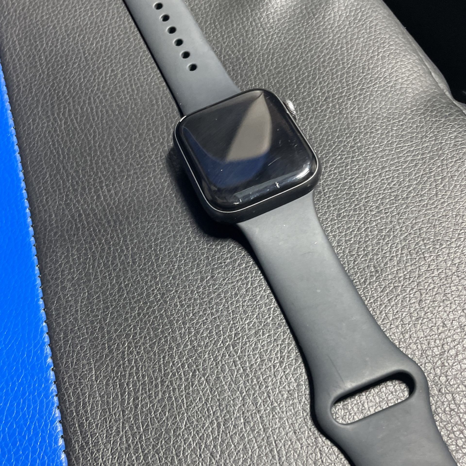apple watch series 4