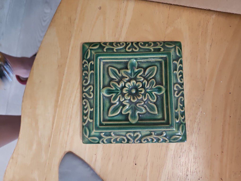 6 " Green Square Tile 