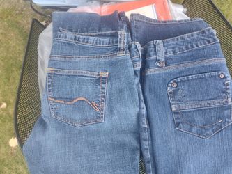 Ana n Gloria Vanderbilt like new jeans