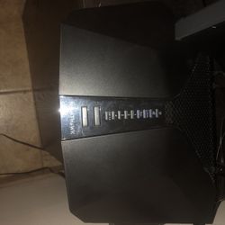 Nighthawk Router 