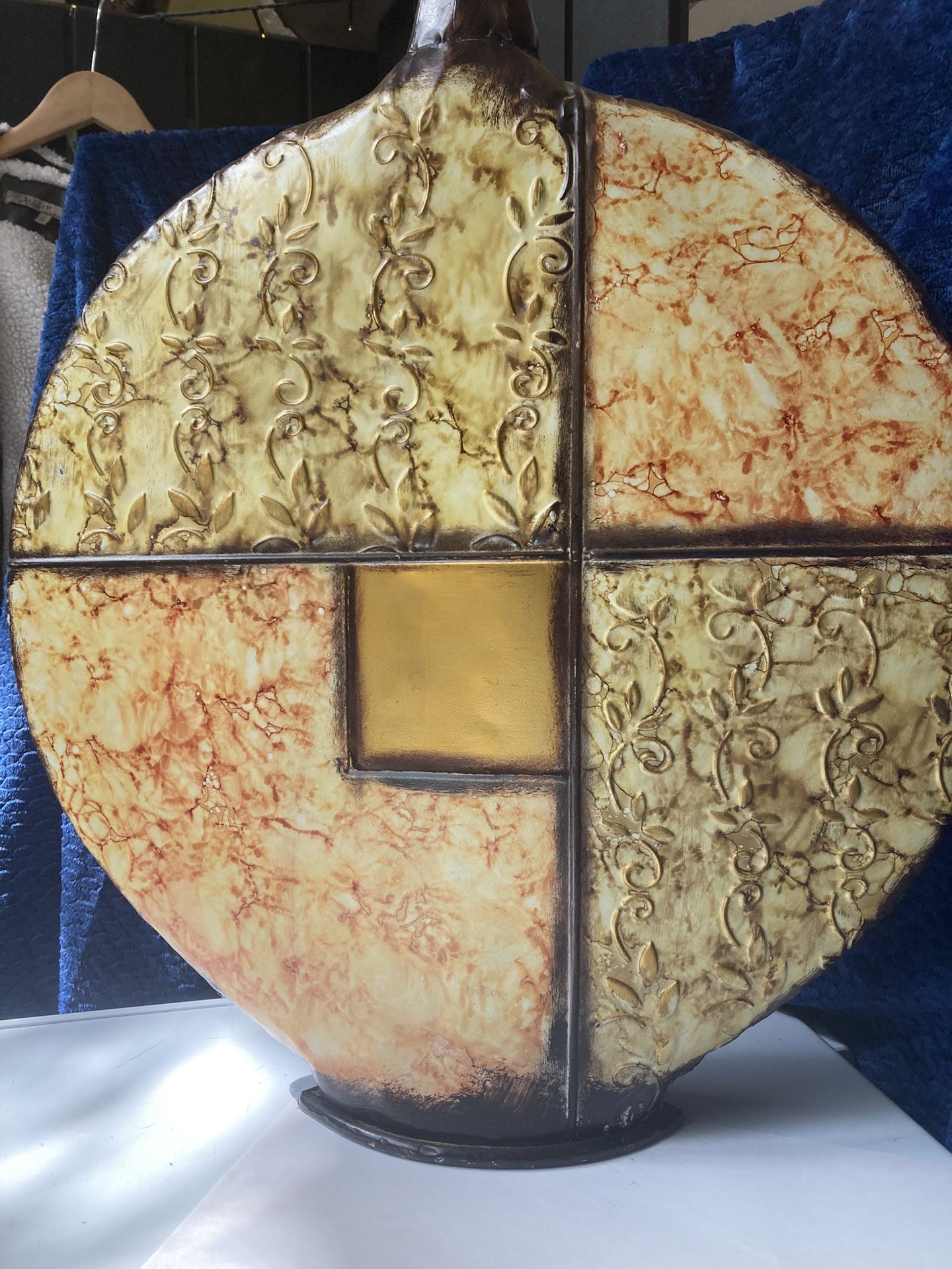 Metal flower vase