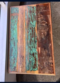 Rustic farmhouse coffee table