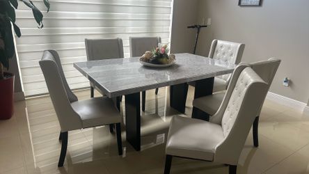 6 chair table