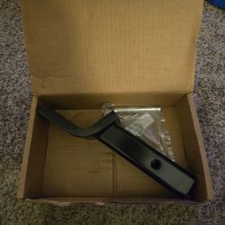 Brand New Toyota Tow Ball Mount."CHECK OUT MY PAGE FOR MORE DEALS "