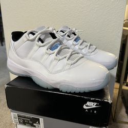 Jordan 11 Legend Blues 